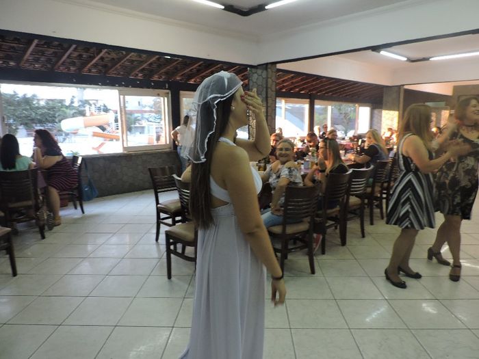 Eu chorando ouvindo a mensagem do noivo kkkkk ♥ 