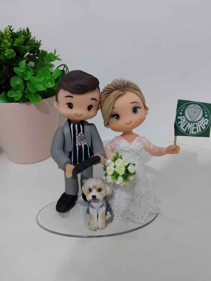 Gente, ela fez a nossa cachorrinha IGUALZINHAAAA, fez o vestido parecido com o meu e o terno dele ta