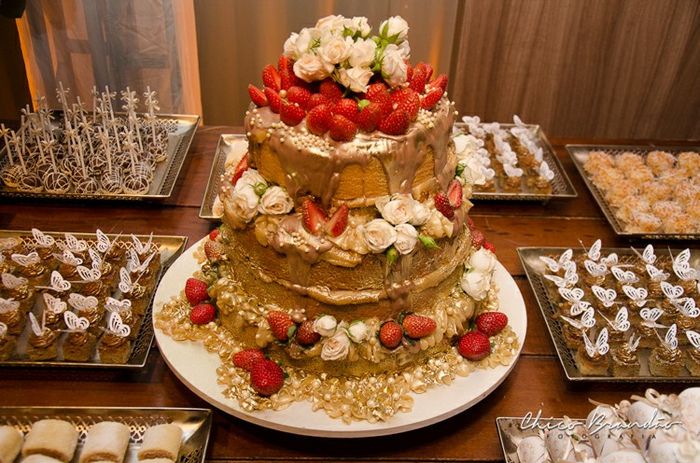 Recheio do bolo ? Bonecos de casamento 😍 - 2
