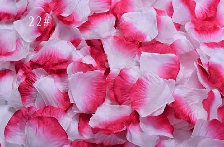 Qual cor de pétalas combina mais com a decoração? - 5
