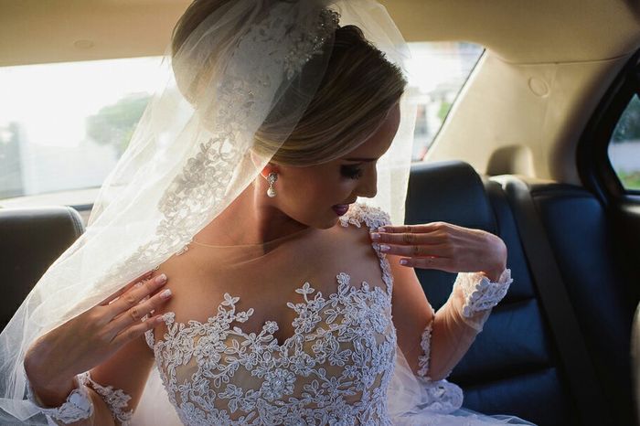 Usei o véu por cima - 4