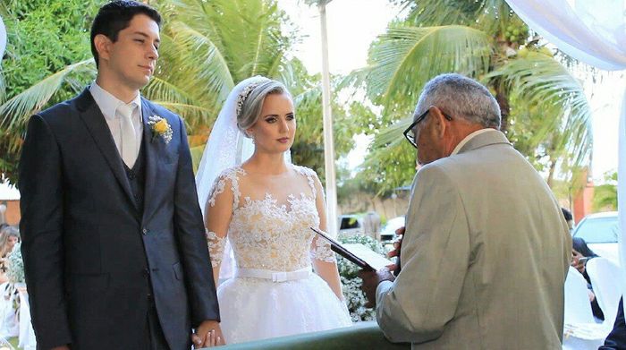 Usei o véu por cima - 5