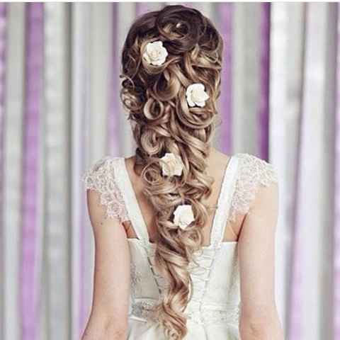 Qual penteado mais bonito para o dia!! - 1