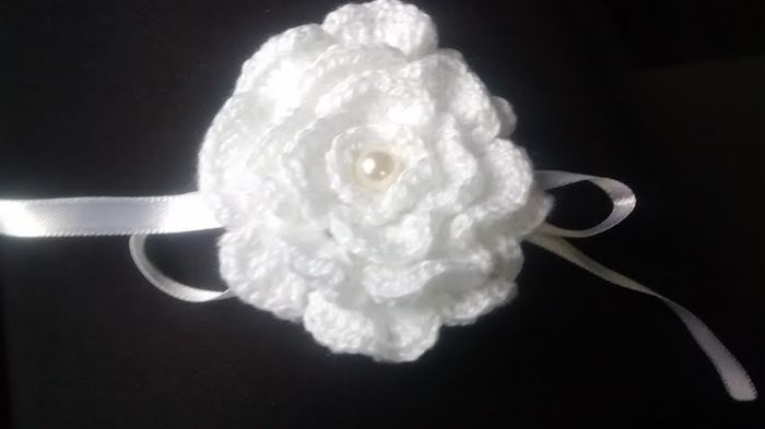 Corsage em crochê