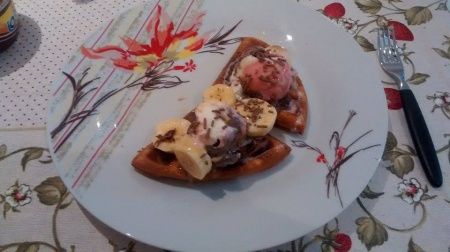 Waflle com Nutella e Sorvete
