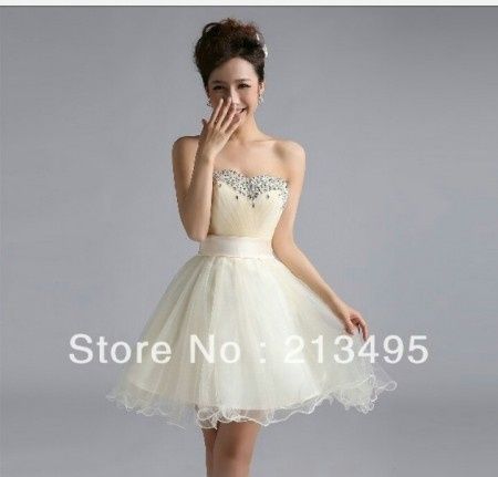 Alguém desapegando de um vestido branco curto?! - 3