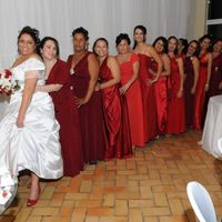 Usei sapato vermelho para combinar com as minhas madrinhas! 