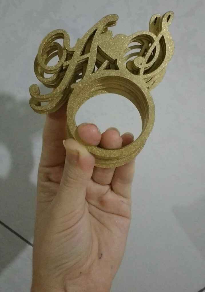 Meu porta guardanapo com nossas iniciais :) - 1