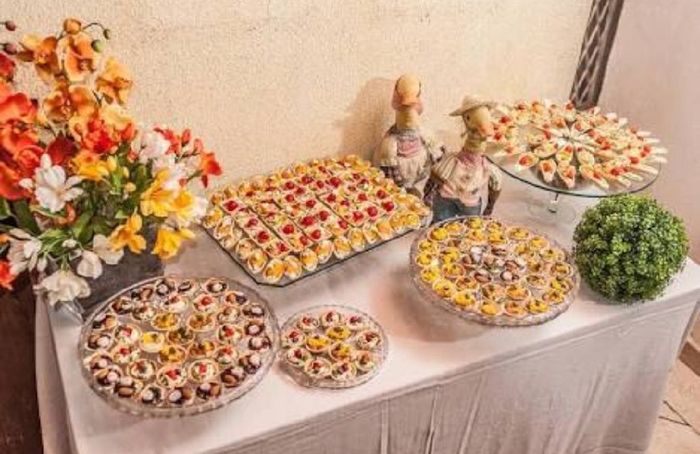 Como fazer uma mesa "salgada" no chá de panela? 6