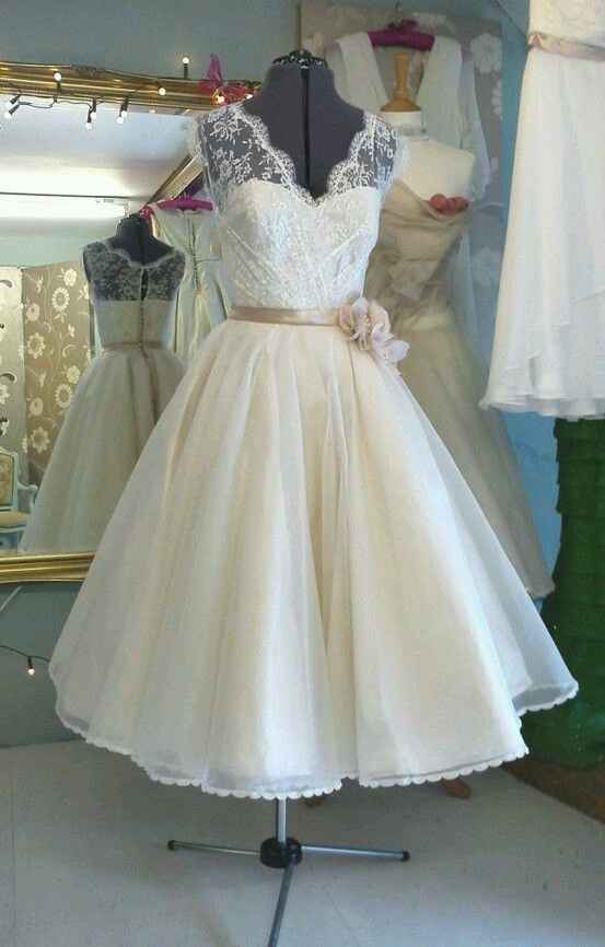 Noiva vintage ( vestido e acessorio) *-* - 9