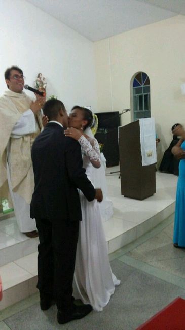 Em 18/12/2015. com as bençãos do senhor, enfim casados. - 7