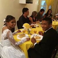 Em 18/12/2015. com as bençãos do senhor, enfim casados. - 1