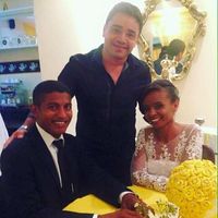 Em 18/12/2015. com as bençãos do senhor, enfim casados. - 4