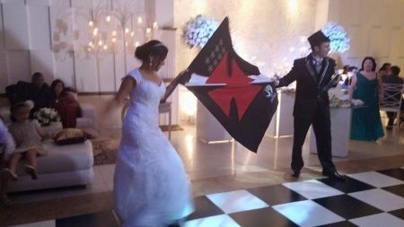 Dança, abrindo a pista