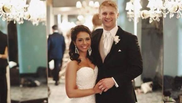 Eles se conheceram no altar... e 20 anos depois disseram SIM! - 2