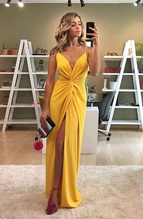 Que look de convidada você escolheria? - 1