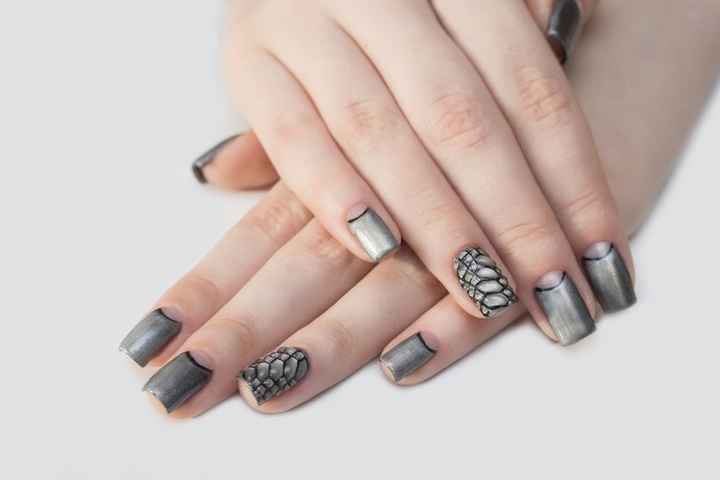 Revele sua cor de esmalte preferida - 1