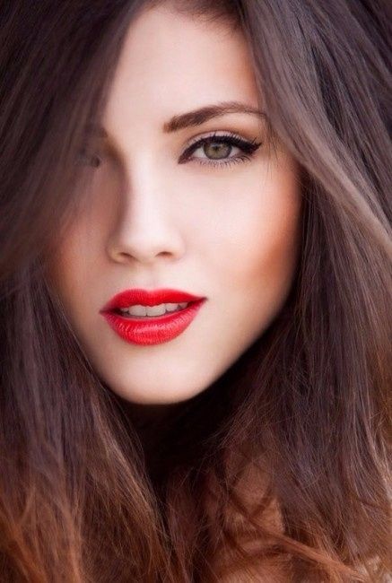 5 batons vermelhos para noivas