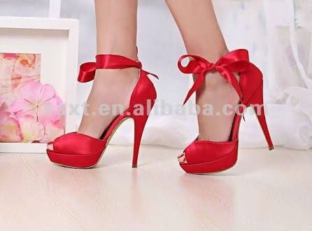 Sapatos para noivas de várias cores para todos os gostos - 27