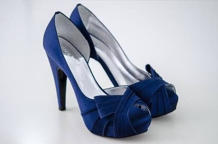 Sapatos para noivas de várias cores para todos os gostos - 28