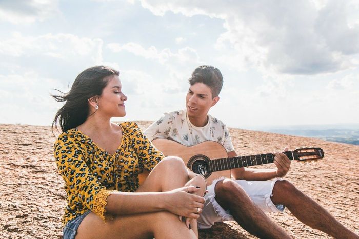 Cantar tira a vergonha rsrsrs