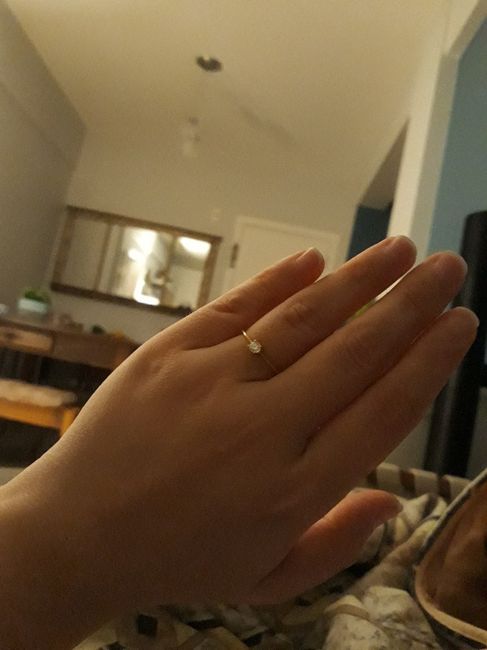 Noivado em que só a mulher usa o anel. Aceitariam? - 1