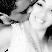 Meu riso é tão feliz contigo, meu melhor amigo meu amor - 1