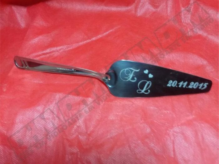 Uma espatula personalizada, com nossa data WR