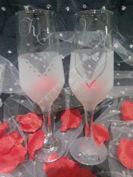Taças personalizadas para o brinde, com nossa data 13/02/17 WR