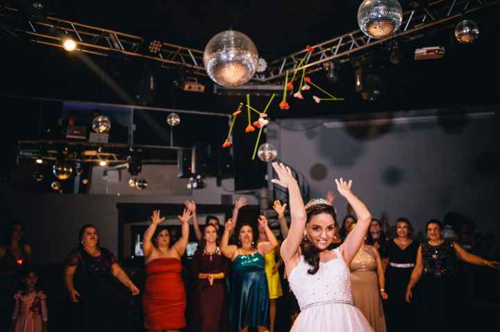 Escolhi isso para animar mais a festa - Géssica Oliveira - 1