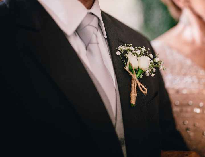 Boutonnière: vai usar esse acessório no terno? - 1