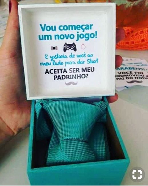 Socorro, devo dar caixinha de convite so para as madrinhas solteiras ou para os padrinhos também - 1