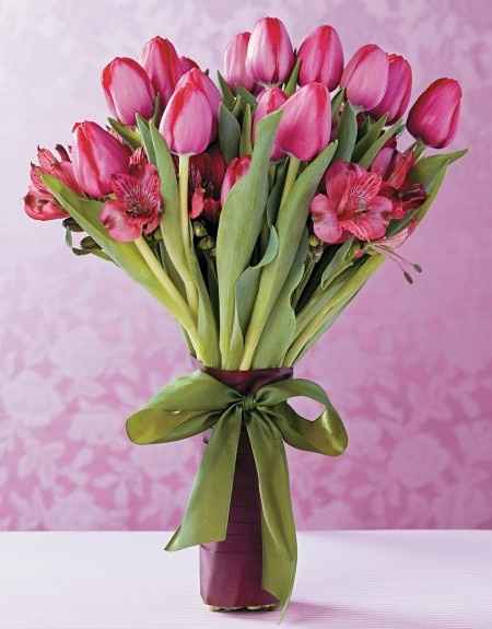 Buquet Tulipas e Astromélias