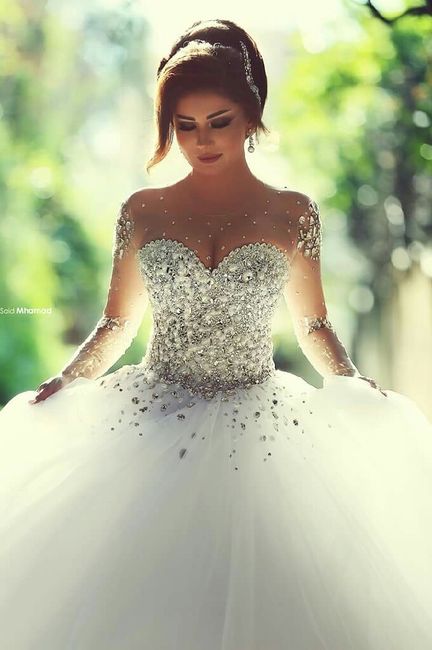 Conte qual é o mês do seu casamento e eu mostro seu vestido ideal! - 1