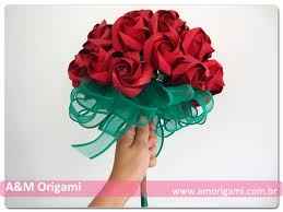 buque de rosas de origami