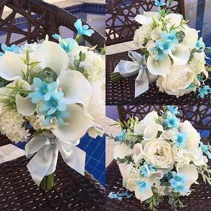 Buquê branco com azul