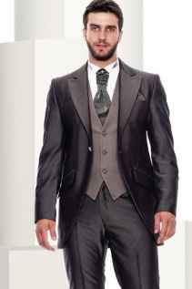 Traje 03