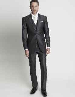 Traje 17