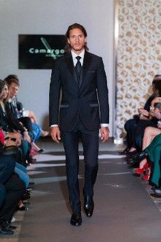 Traje 28