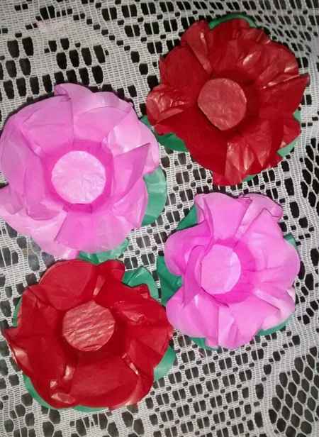 Forminhas de bombons feitas por mim - 1