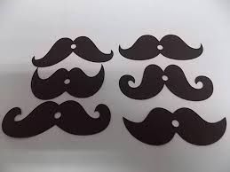 Bigode para Canudos
