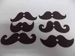Bigode para Canudos