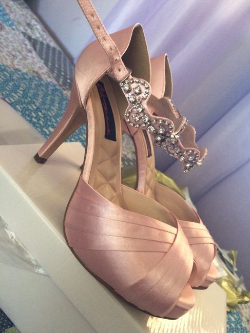 Vem ver minha sandália do grande dia 👠👠 - 2