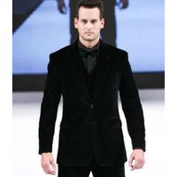 Padrinhos de terno preto, blusa preta. Alguém? - 2