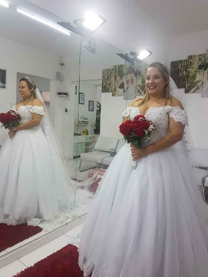 Vestido de  grande dia. - 1