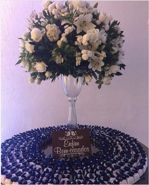 Decoração mesa bem casados