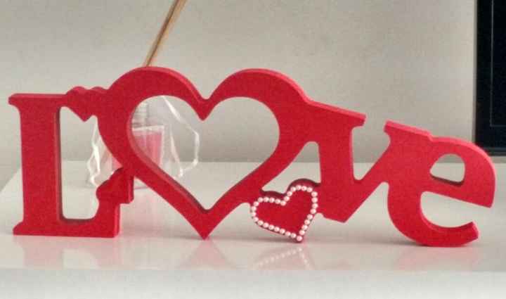 Love com mini pérolas