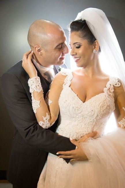E agora, 4 anos e meio depois, casados!!! <img class=