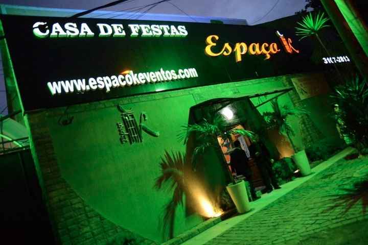 Fachada do salão.