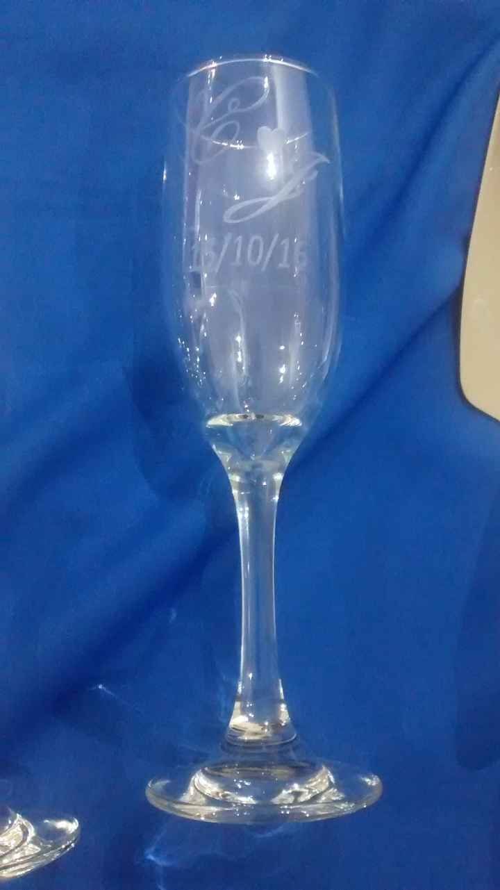 Taças personalizadas.